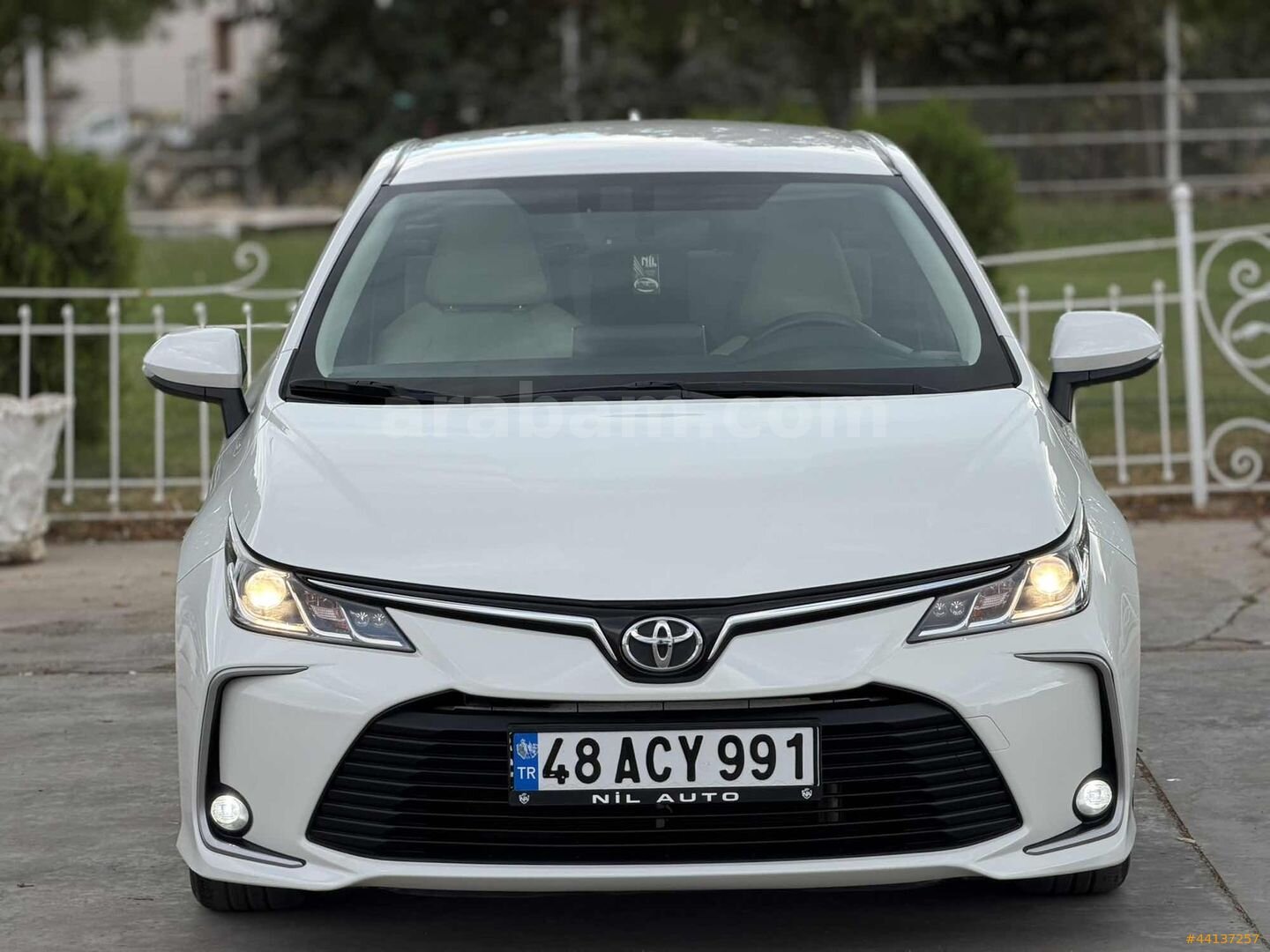 2019 COROLLA EMSALSİZ SIFIR GİBİ 1.6 FLAME 24.000 KM HATASIZ 2