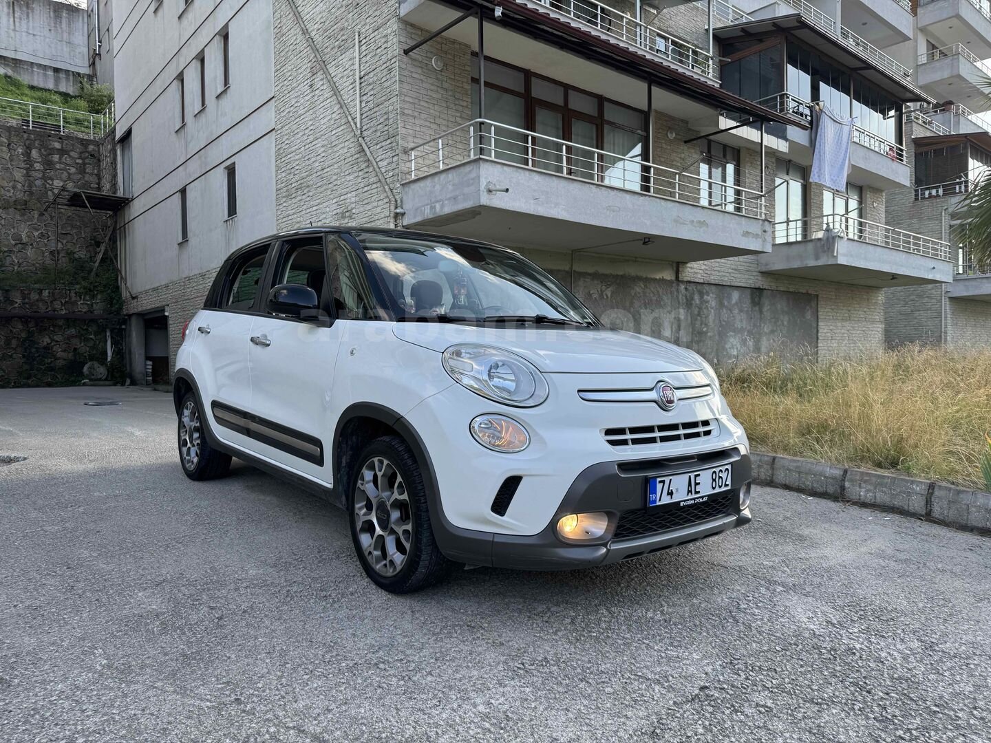 Sahibinden Fiat 500 Ailesi 500L 1.3 Mjet PopStar 2016 Model Bartın 134.300 km Beyaz 4