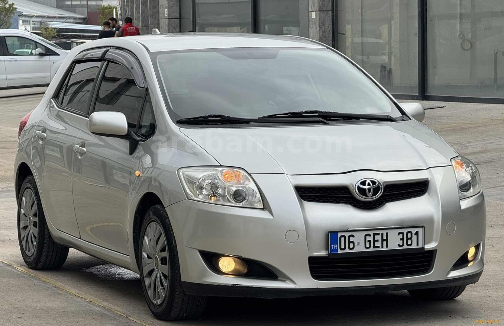 TOYOTA AURİS 196 binde DEĞİŞENSİZ CAM SERİSİ 4