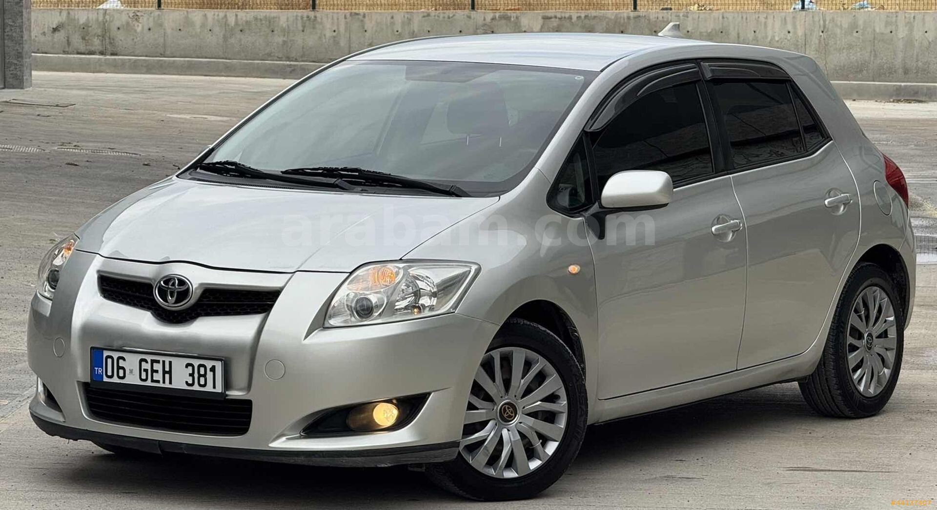 TOYOTA AURİS 196 binde DEĞİŞENSİZ CAM SERİSİ 1