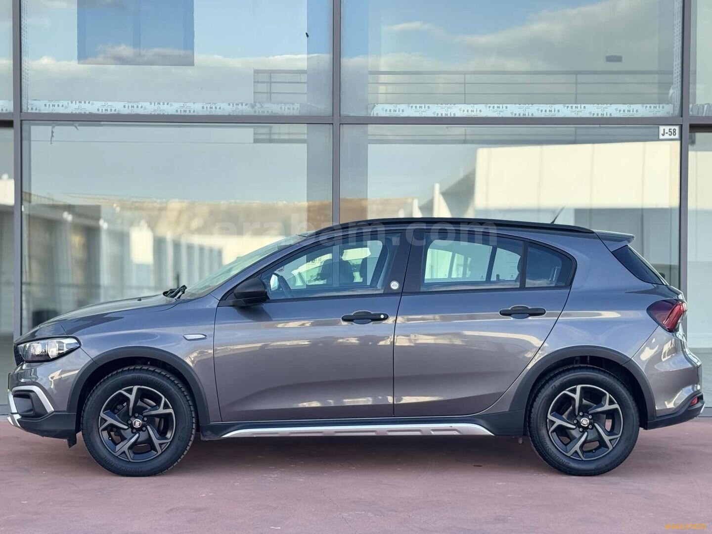 GARANTİLİ 25 BIN'DE 2023 MODEL EGEA CROSS BENZİN KLİMA HATASIZ 4