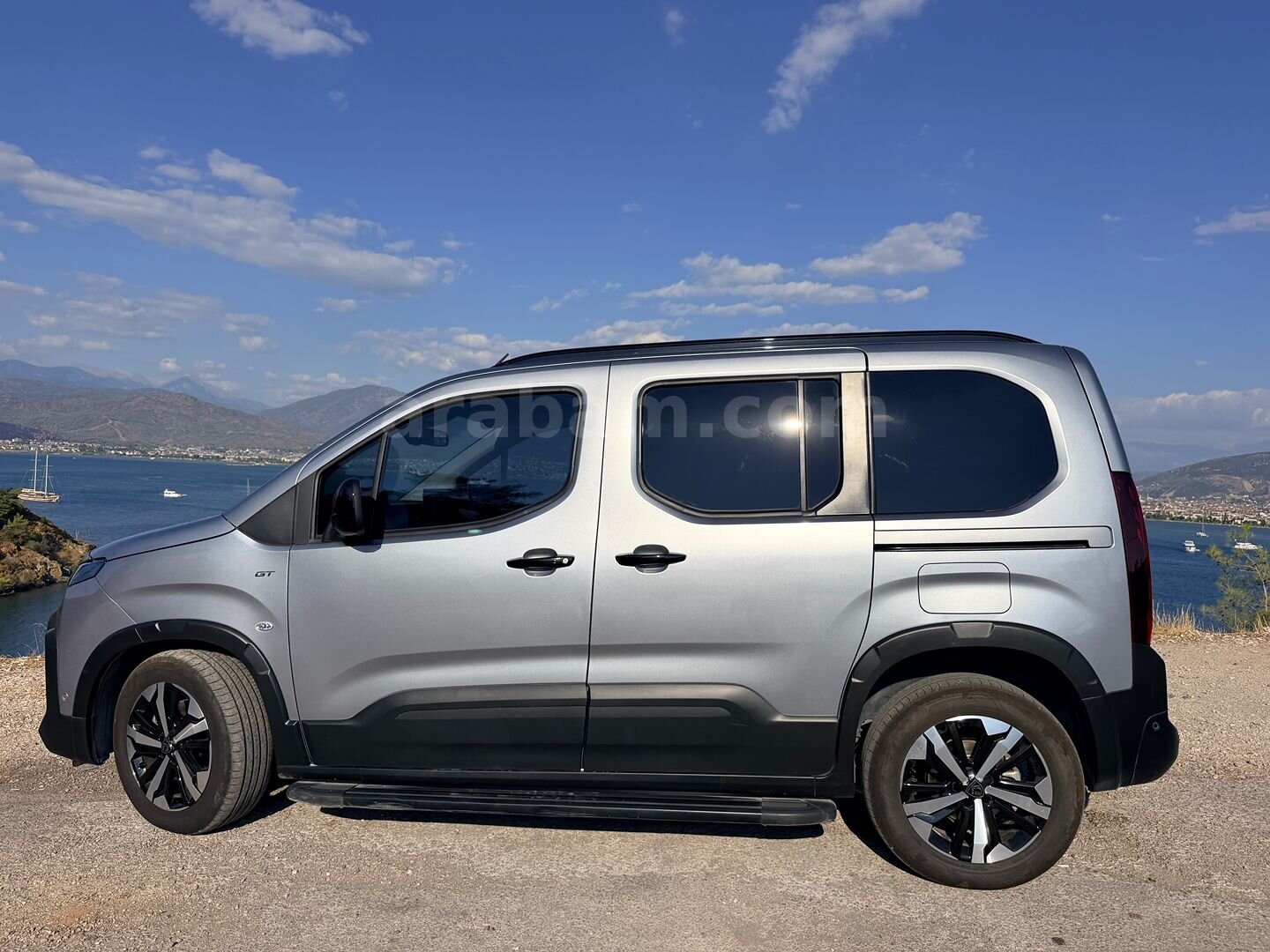 Sahibinden Peugeot Rifter 1.5 BlueHDI GT 2025 Model 3