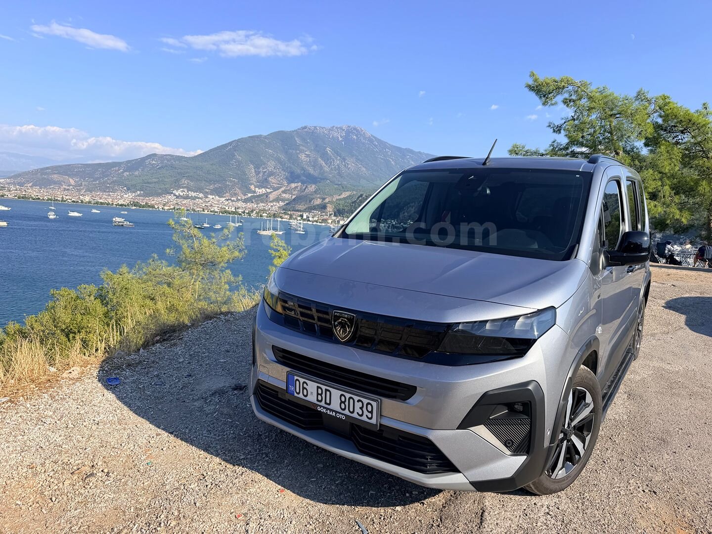 Sahibinden Peugeot Rifter 1.5 BlueHDI GT 2025 Model 2