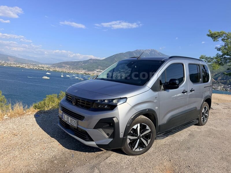 Sahibinden Peugeot Rifter 1.5 BlueHDI GT 2025 Model