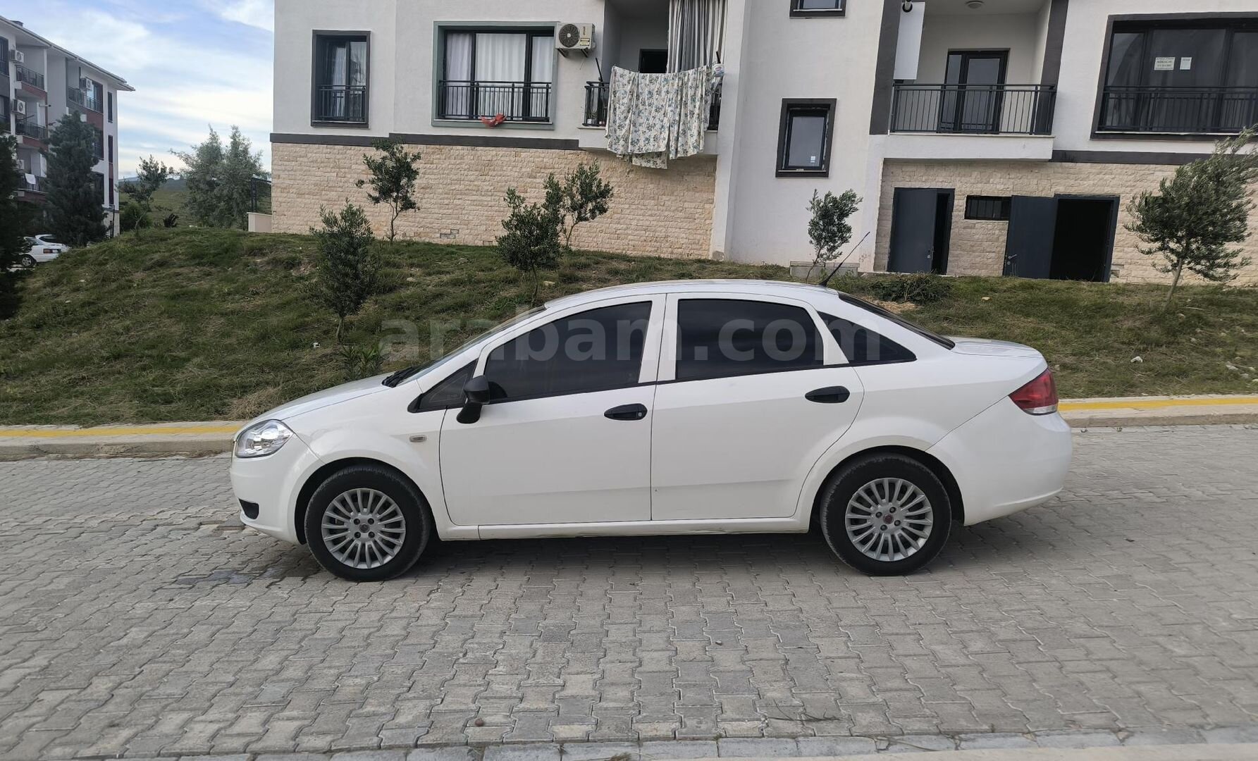 Sahibinden Fiat Linea 1.3 Multijet Active Plus 2013 Model 160.000 km Beyaz 7
