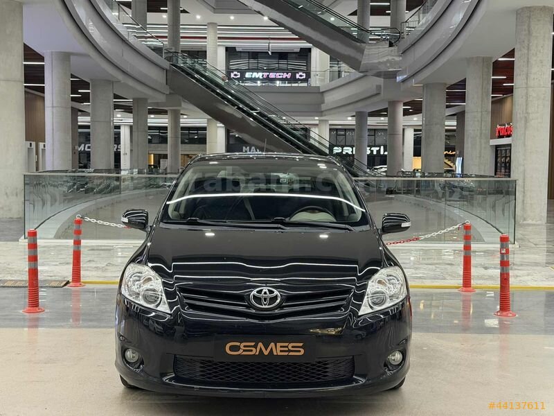 OSMES / 2011 TOYOTA AURIS 1.4D CO EXTRA OTOMATİK / DEĞİŞEN YOK