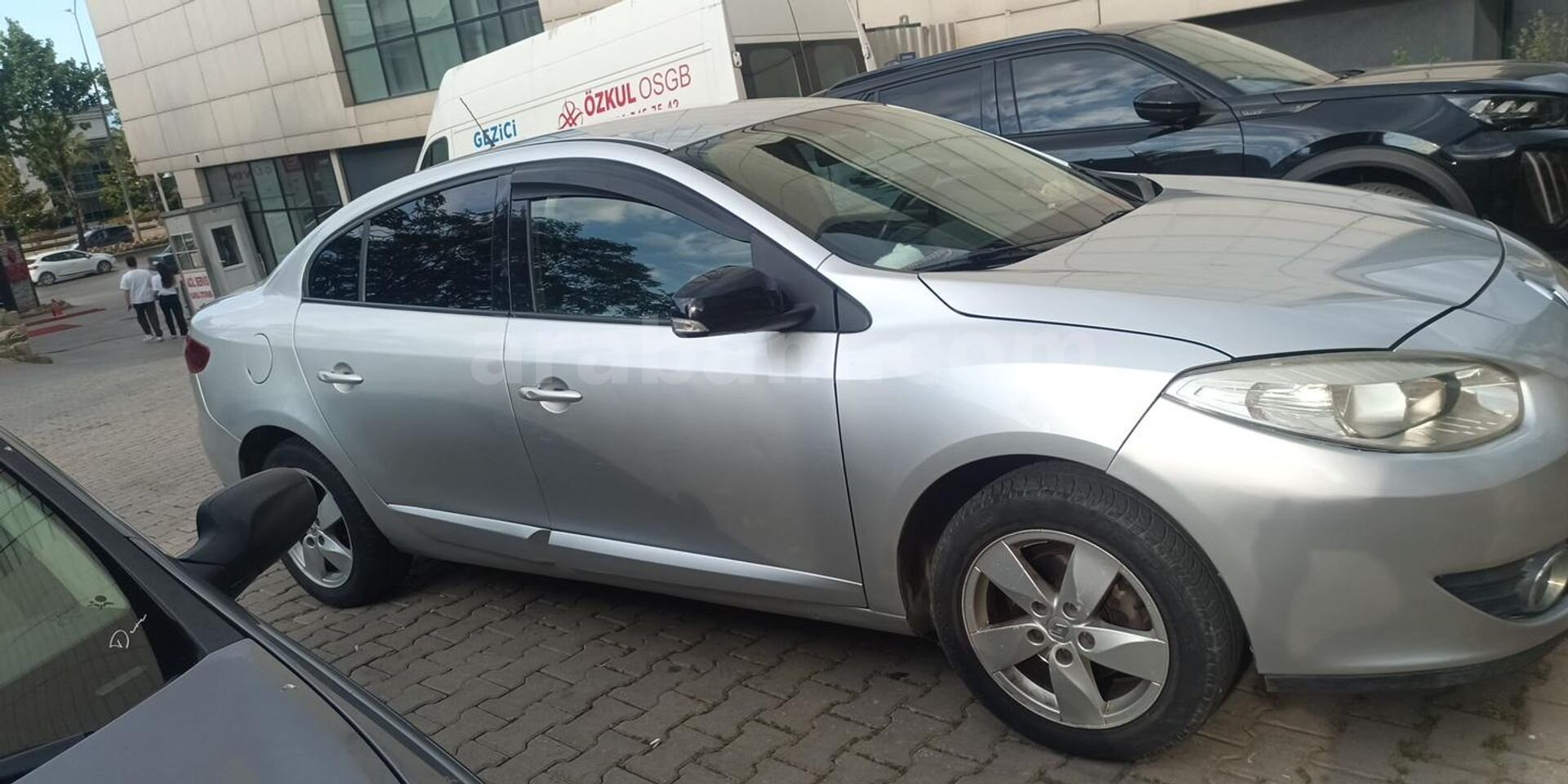Sahibinden Renault Fluence 1.5 dCi Extreme Edition 2012 Model Bursa 200.850 km Gri 5
