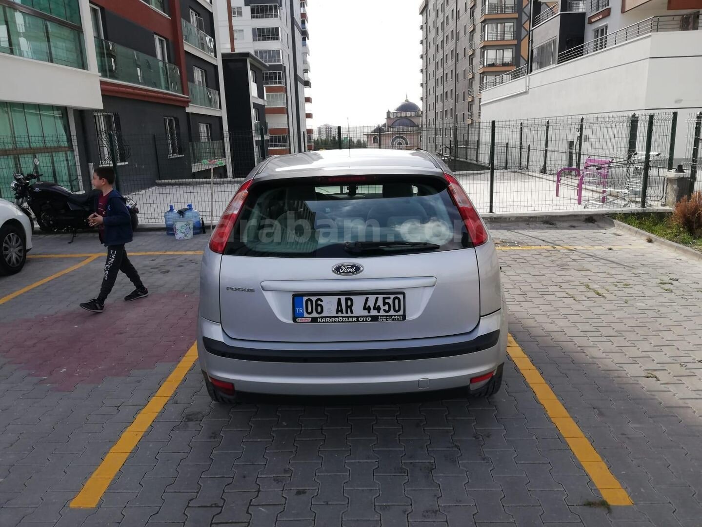Sahibinden Ford Focus 1.6 Ghia 2005 Model 4