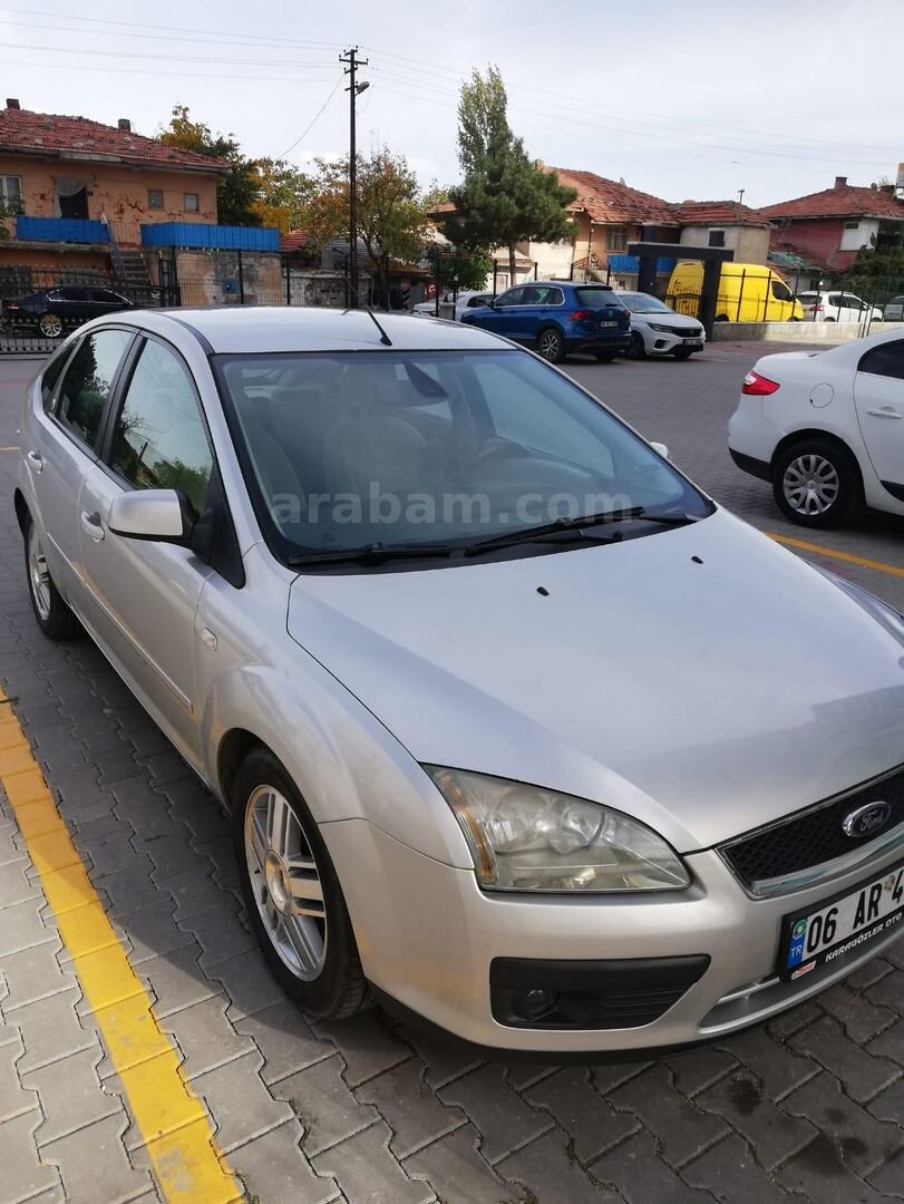 Sahibinden Ford Focus 1.6 Ghia 2005 Model 1