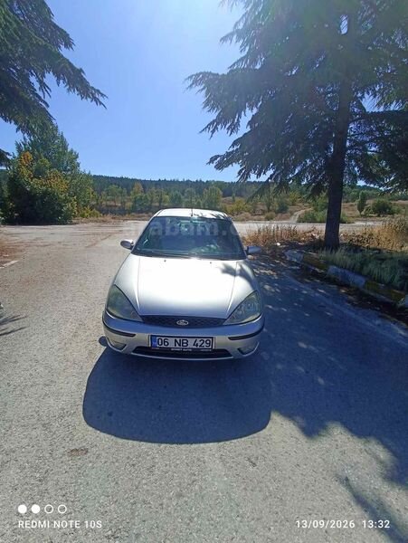 Galeriden Ford Focus 1.6 Comfort 2005 Model Çorum
