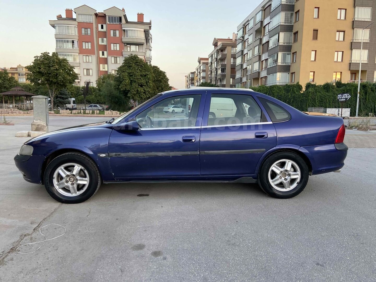 Galeriden Opel Vectra 2.0 GLS 1996 Model Konya 3