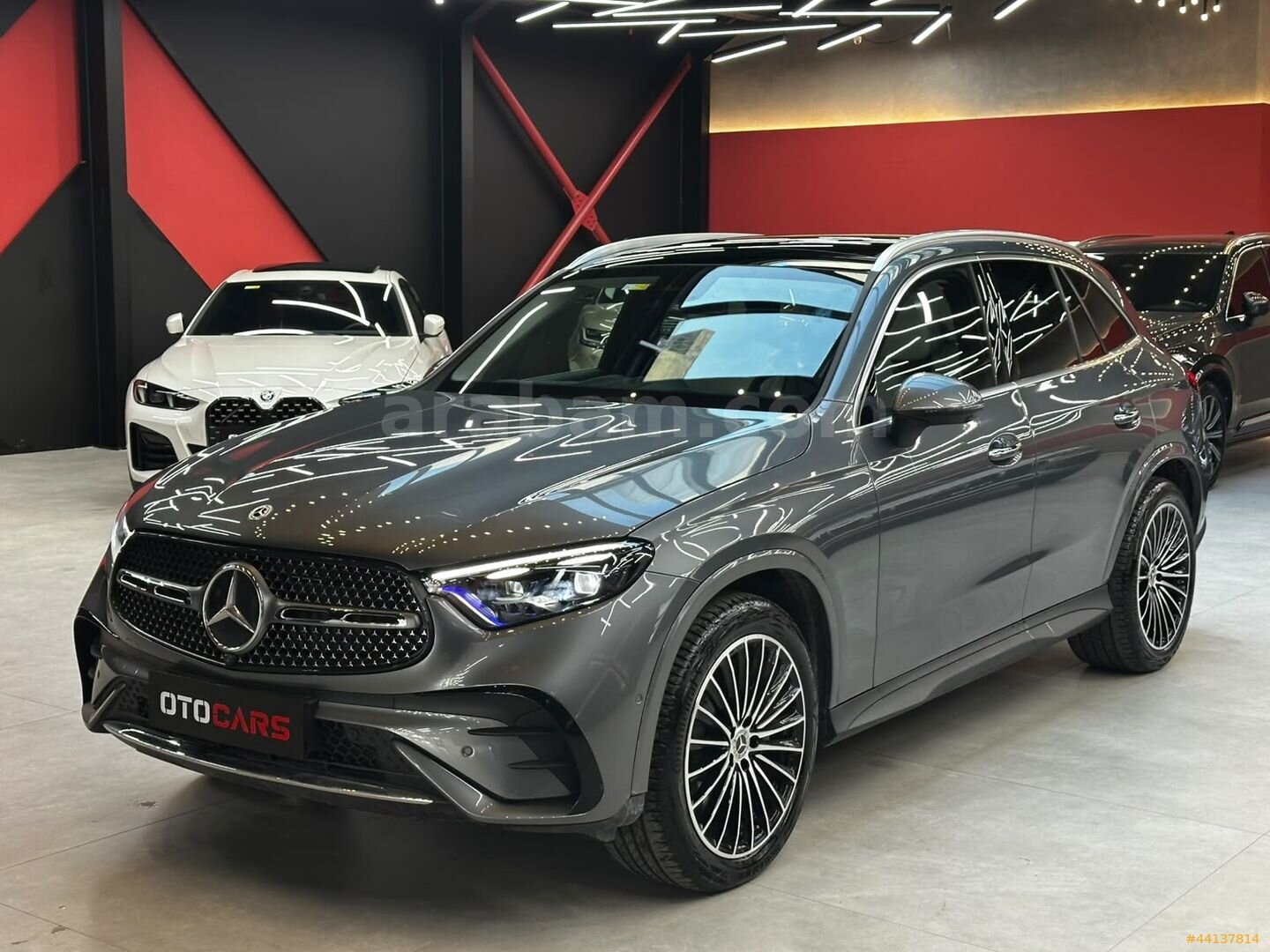 OTOCARS-6 BİN'DE MERCEDES GLC 220D E1 AMG HEADUP ARKA AKS HATASZ 3