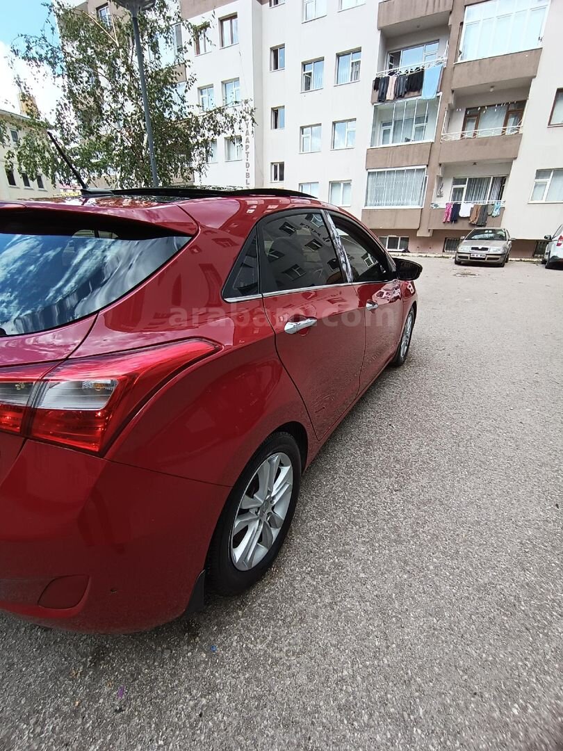 Sahibinden Hyundai i30 1.6 GDI Elite 2012 Model 4
