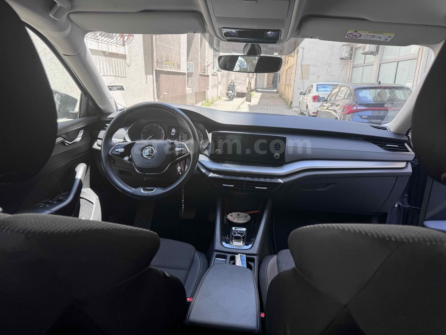 Sahibinden Skoda Octavia 1.0 e-Tec Elite 2024 Model 2