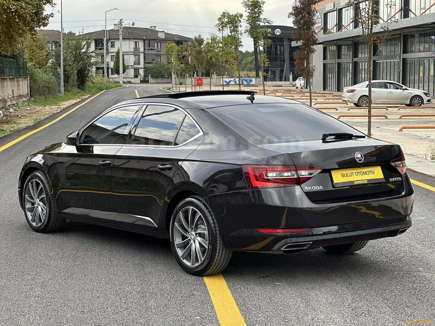 2016 MODEL SUPERB 1.6 TDI PRESTIGE CAM TAVANLI 4