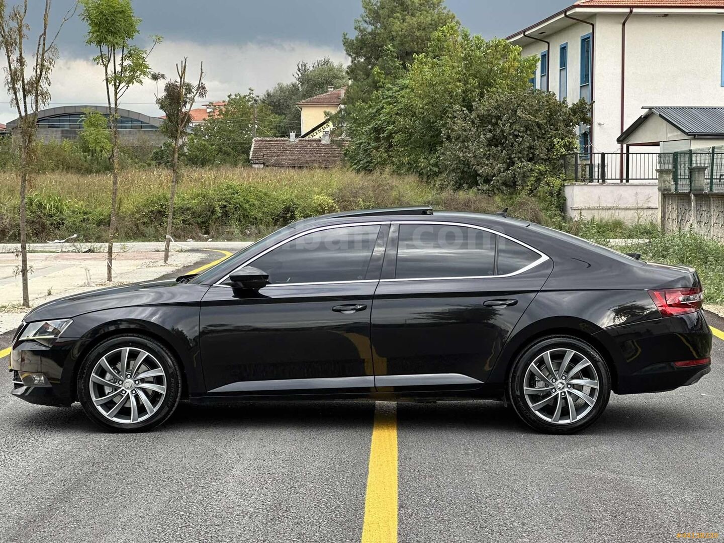 2016 MODEL SUPERB 1.6 TDI PRESTIGE CAM TAVANLI 3