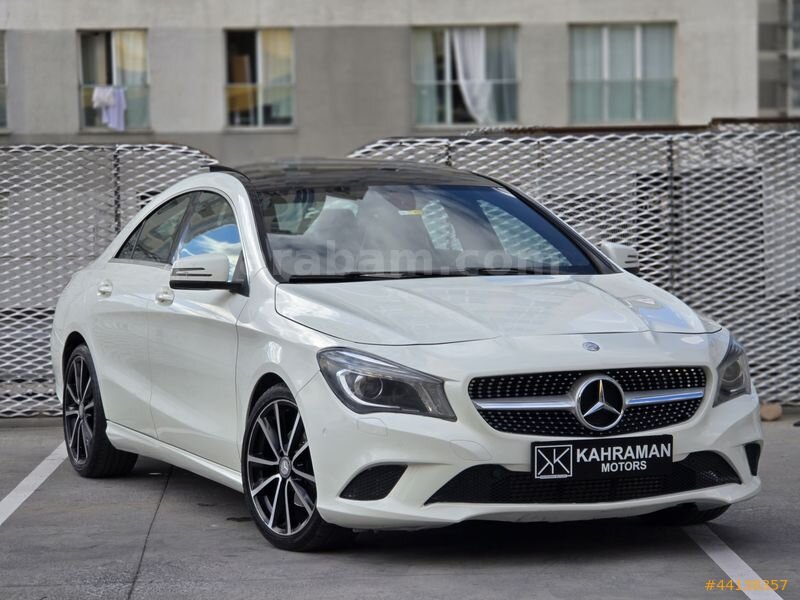 KAHRAMAN MOTORS 2013 MODEL CLA200 İLK SAHİB /CAM TAVAN/G.GRŞ