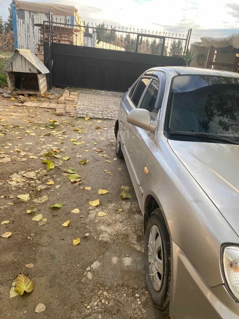 Sahibinden Hyundai Accent 1.3 Admire 2004 Model 6