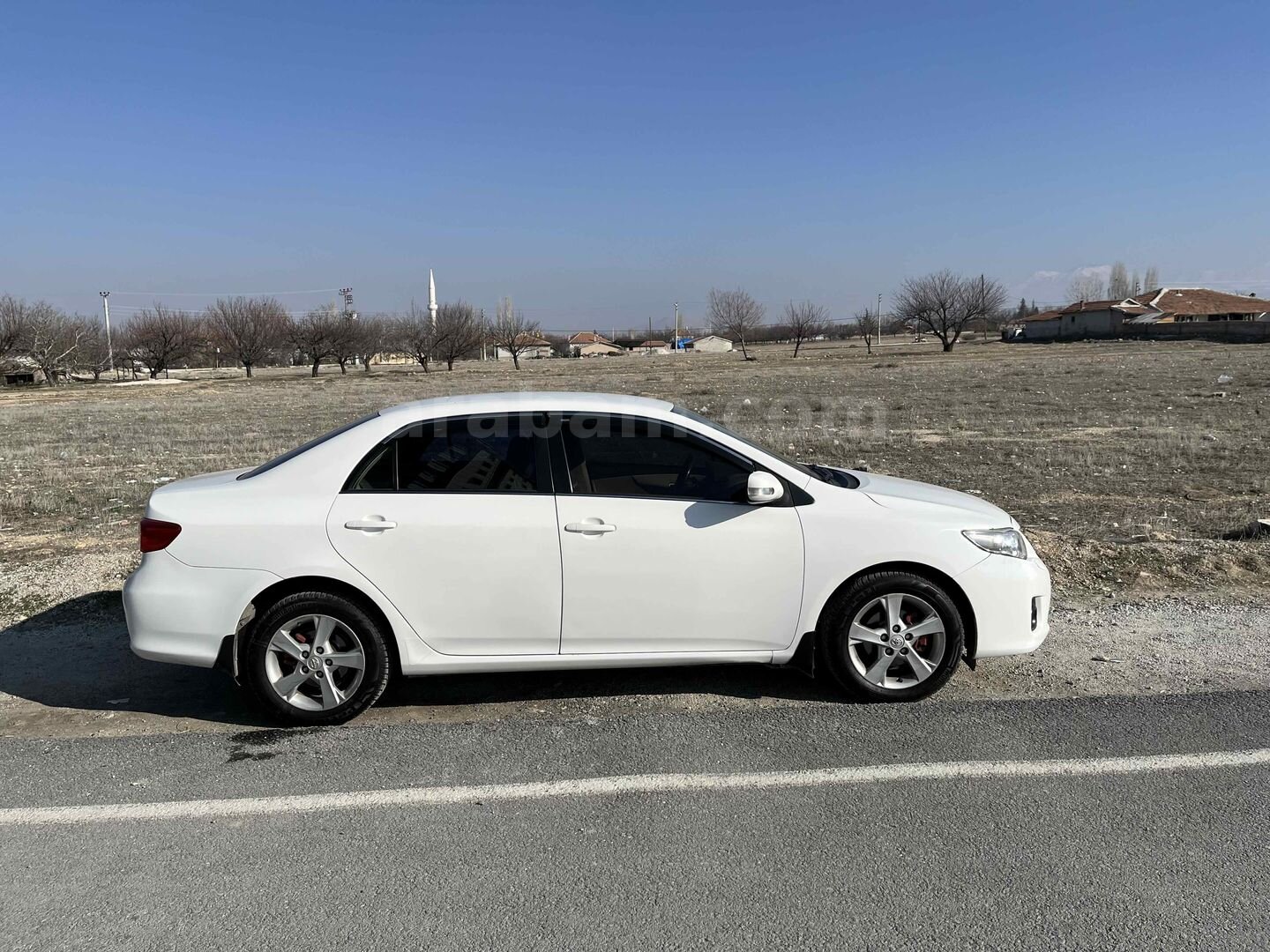 Sahibinden Toyota Corolla 1.4 D-4D Elegant 2012 Model Aksaray 280.000 km Beyaz 2