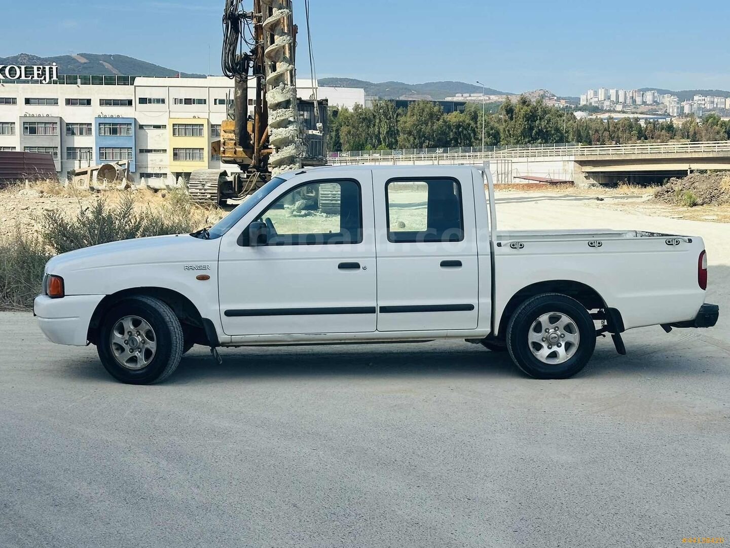 KLİMALI HEM İŞ HEM AİLE ARACI 2001 MODEL 4