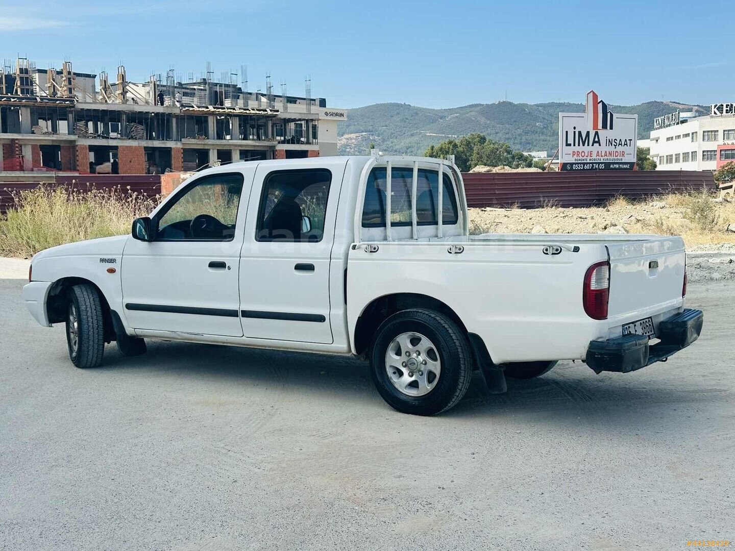 KLİMALI HEM İŞ HEM AİLE ARACI 2001 MODEL 3