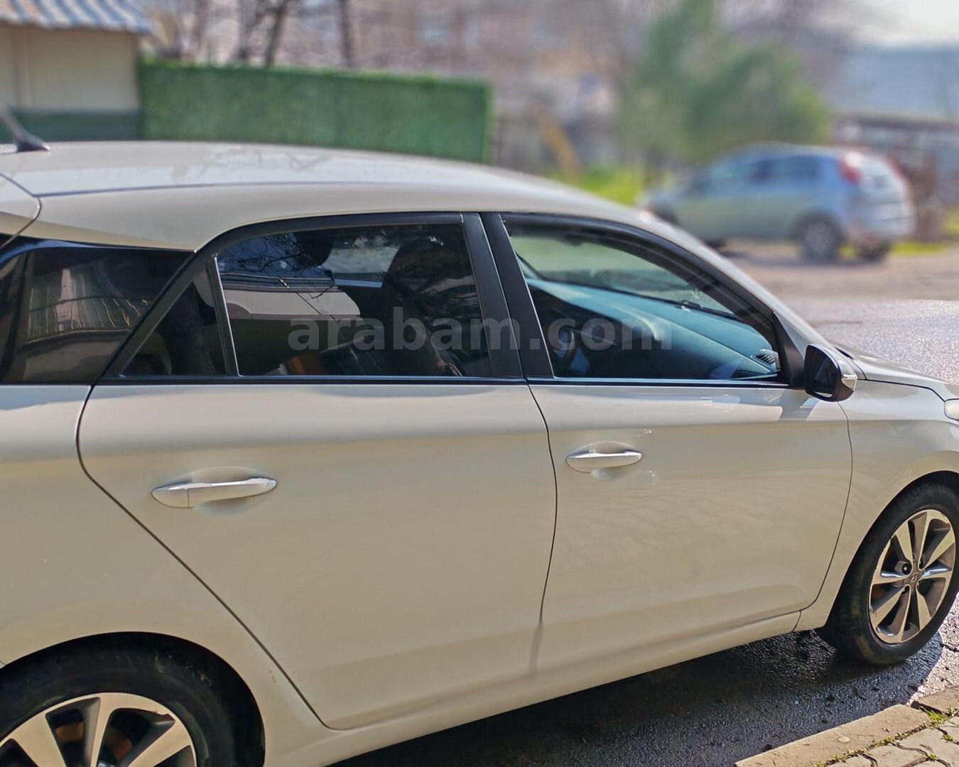 Sahibinden Hyundai i20 1.4 CVVT Style 2014 Model 1