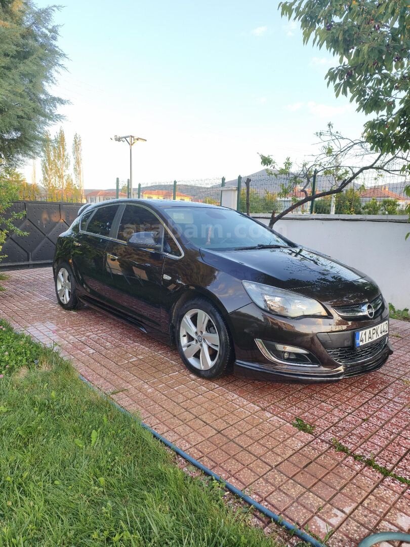Sahibinden Opel Astra 1.3 CDTI Sport 2012 Model Ankara 3
