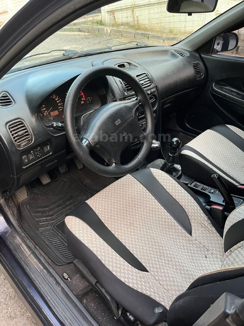 Sahibinden Mitsubishi Carisma 1.6 GLX 2000 Model 7