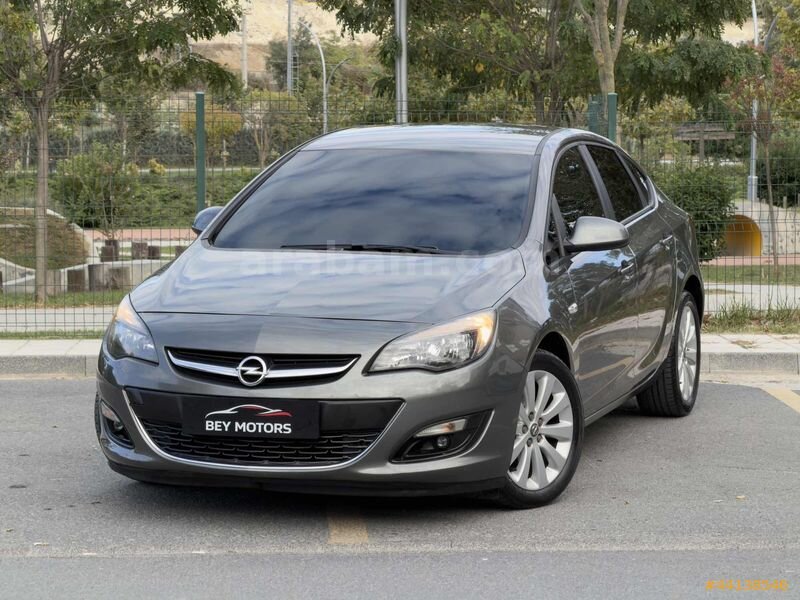 BEY MOTORS /HATASIZ BOYASIZ 54KM/1.4T EDİTİONPLUS/350 PEŞİN VADE