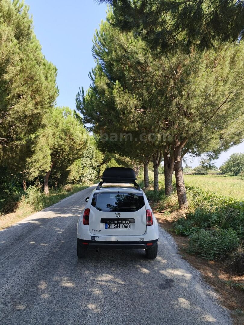 Sahibinden Dacia Duster 1.6 Laureate 2011 Model Aileden 7