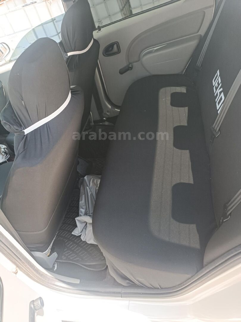 Sahibinden Dacia Logan 1.4 Ambiance 2008 Model orijinal 140 bin km de garaj arabası 3