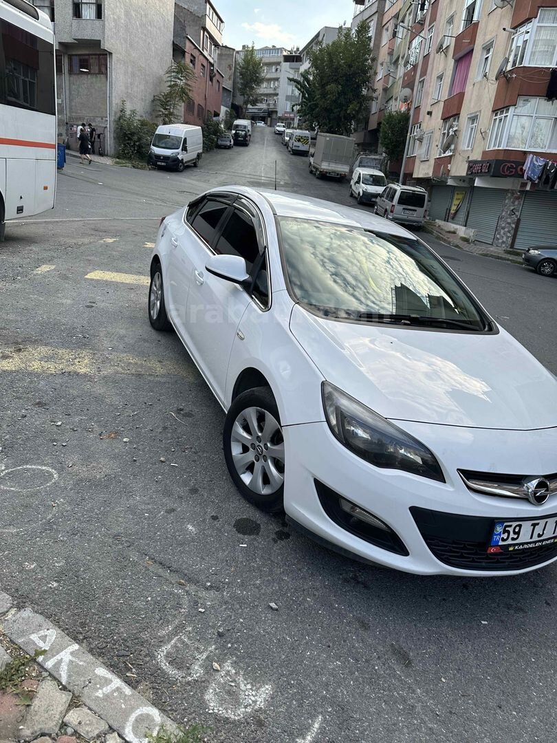 Sahibinden Opel Astra 1.6 Edition Plus 2016 Model Elazığ 185.000 km Beyaz 6