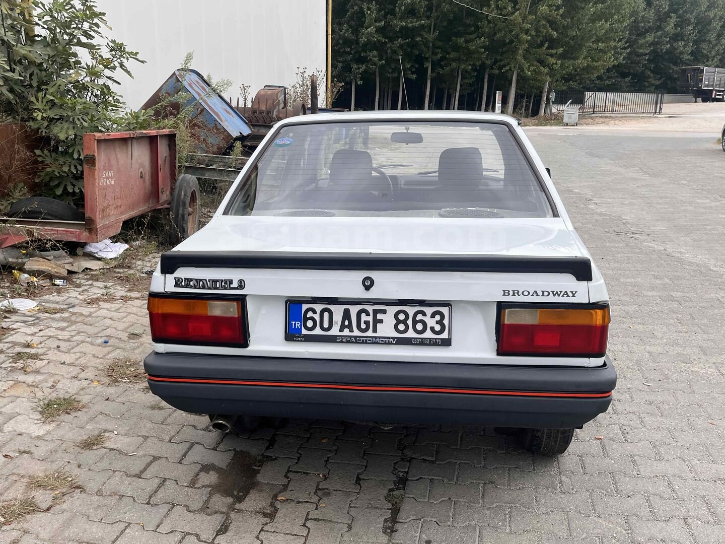 Sahibinden Renault R 9 1.4 Broadway 1996 Model Tokat 558.000 km Beyaz 4