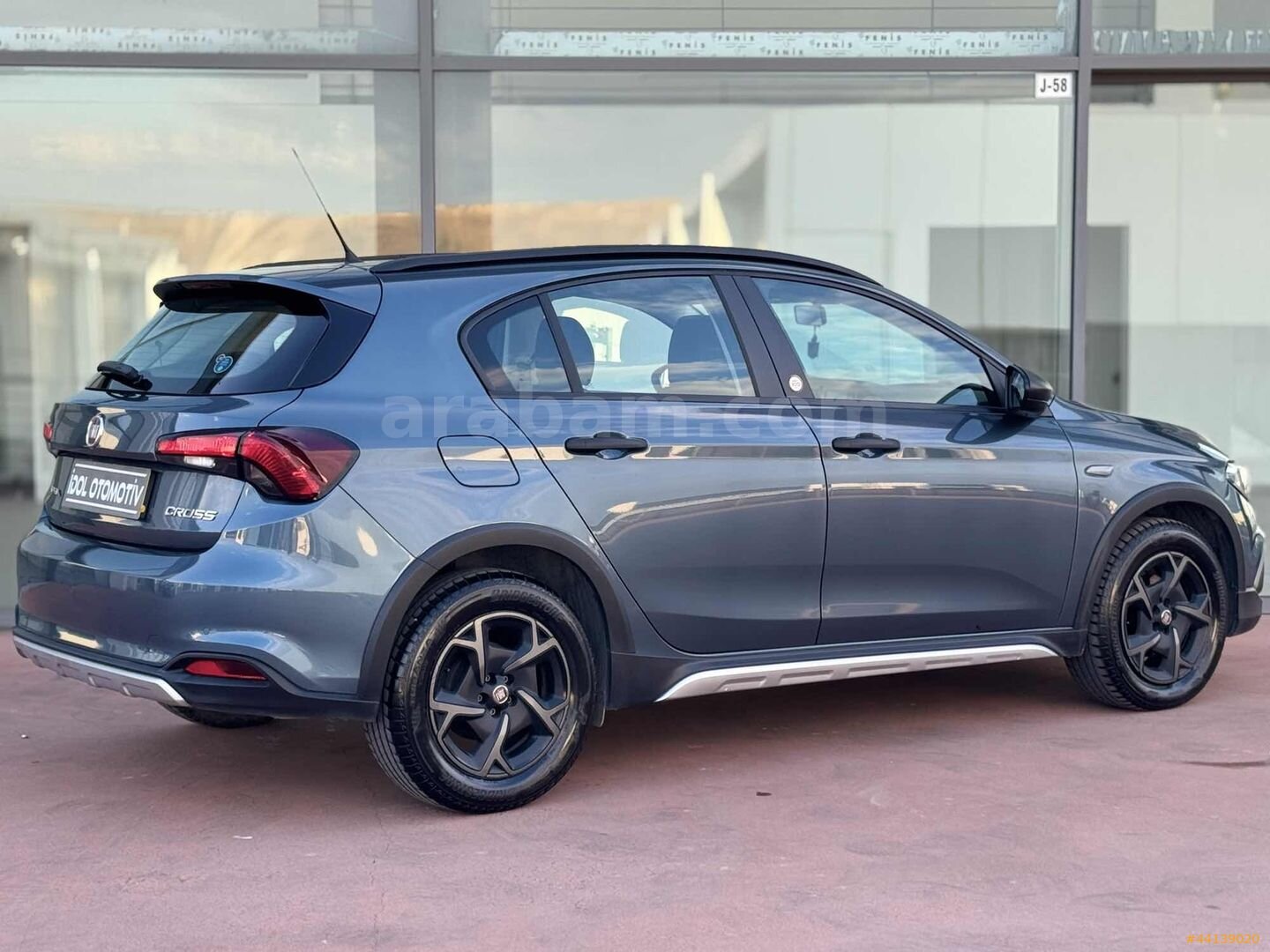 GARANTİLİ 53 BIN'DE 2023 MODEL EGEA CROSS BENZİN KLİMA HATASIZ 6