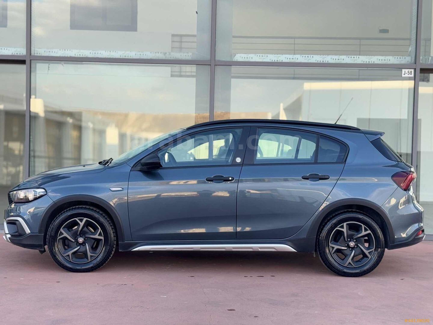 GARANTİLİ 53 BIN'DE 2023 MODEL EGEA CROSS BENZİN KLİMA HATASIZ 4