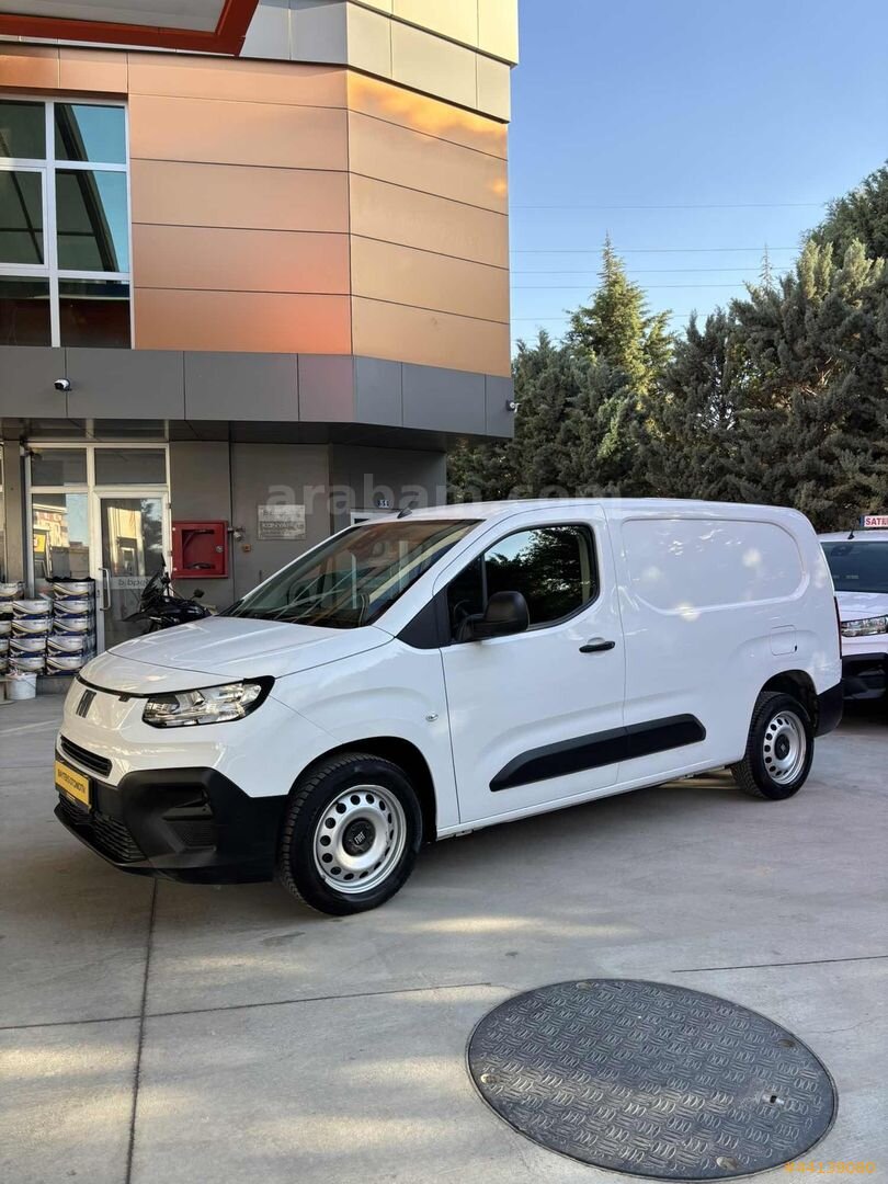 %20 KDV 2+1 Fiat Doblo Maxi Hatasız Boyasız Tramersiz 10.000Km 5