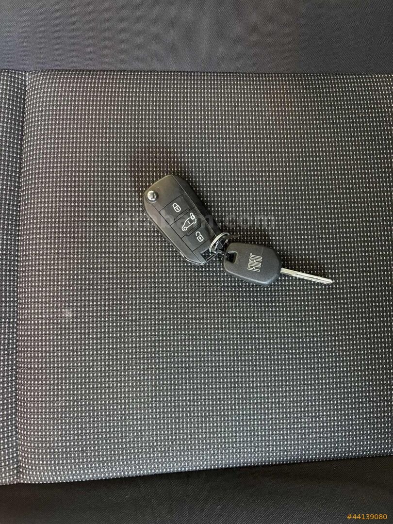%20 KDV 2+1 Fiat Doblo Maxi Hatasız Boyasız Tramersiz 10.000Km 6