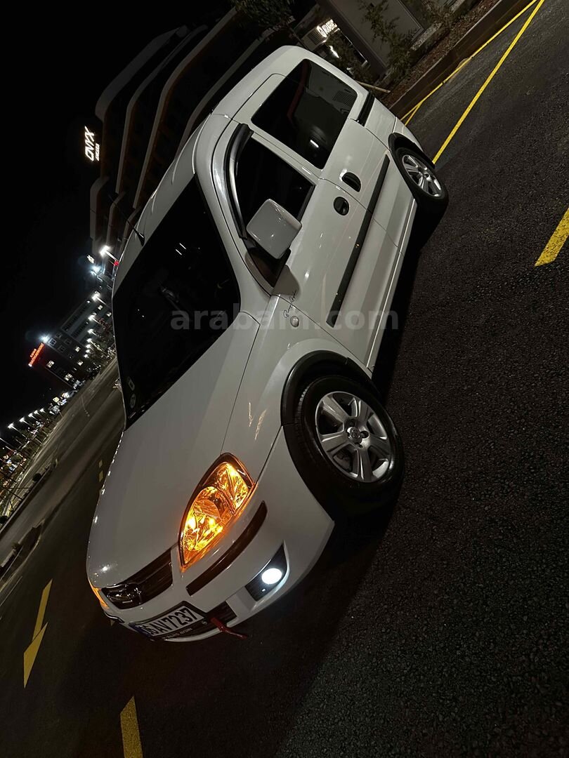 2.Sahibinden emsalsiz Opel Combo 1.3 CDTI City Plus 2006 Model 3
