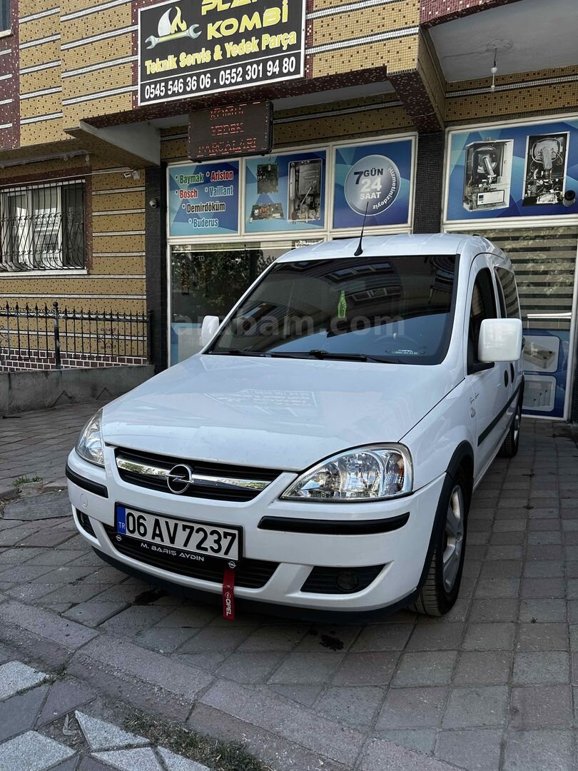 2.Sahibinden emsalsiz Opel Combo 1.3 CDTI City Plus 2006 Model 1