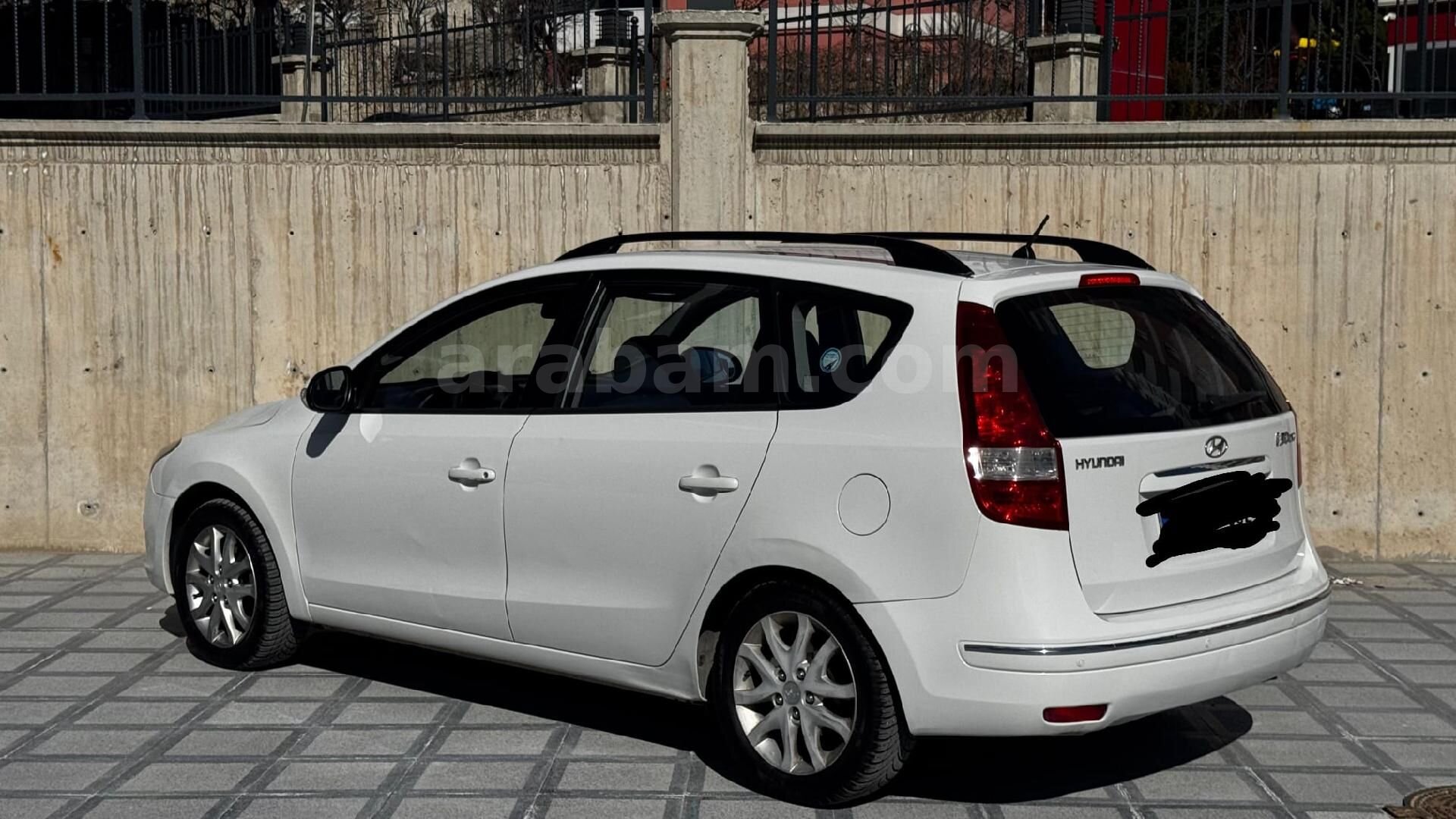 Sahibinden Hyundai i30 1.6 DOHC Mode 2010 Model Ankara 295.000 km Beyaz 4