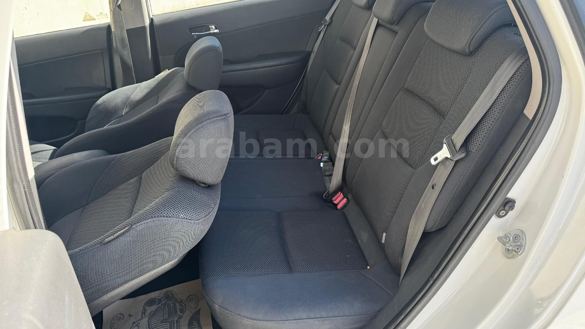 Sahibinden Hyundai i30 1.6 DOHC Mode 2010 Model Ankara 295.000 km Beyaz 5