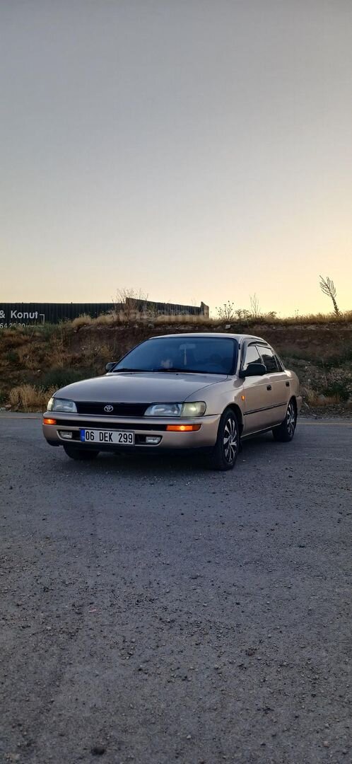 Sahibinden Toyota Corolla 1.6 GLi 1993 Model 1