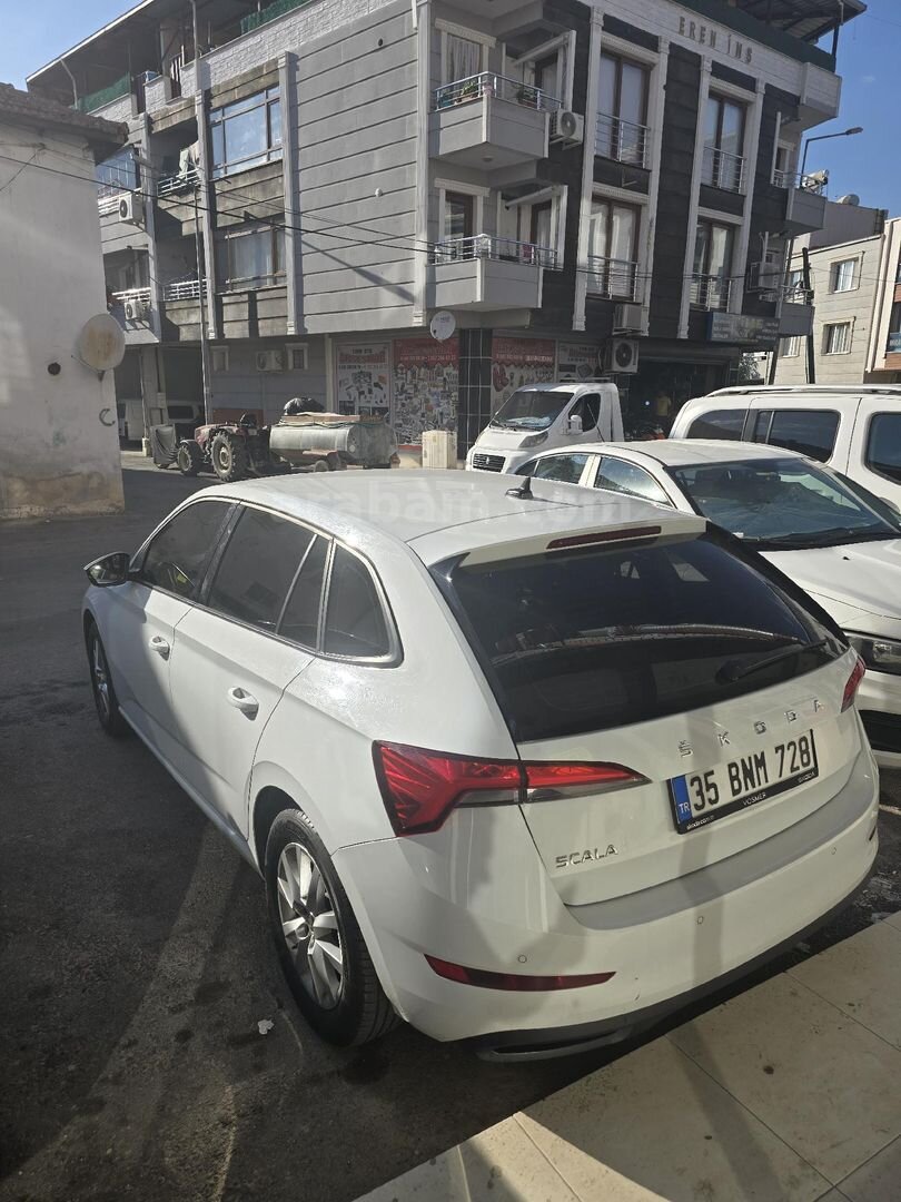 Sahibinden Skoda Scala 1.0 TSI Comfort 2023 Model 3