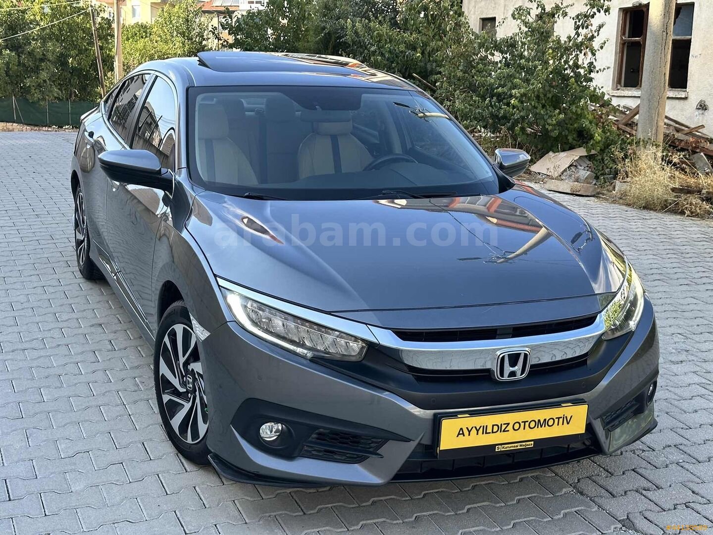 Hatasız Boyasız Civic Tertemiz İçi Bej 1