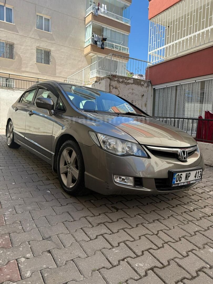 Sahibinden Honda Civic 1.6i VTEC Elegance 2007 Model 7
