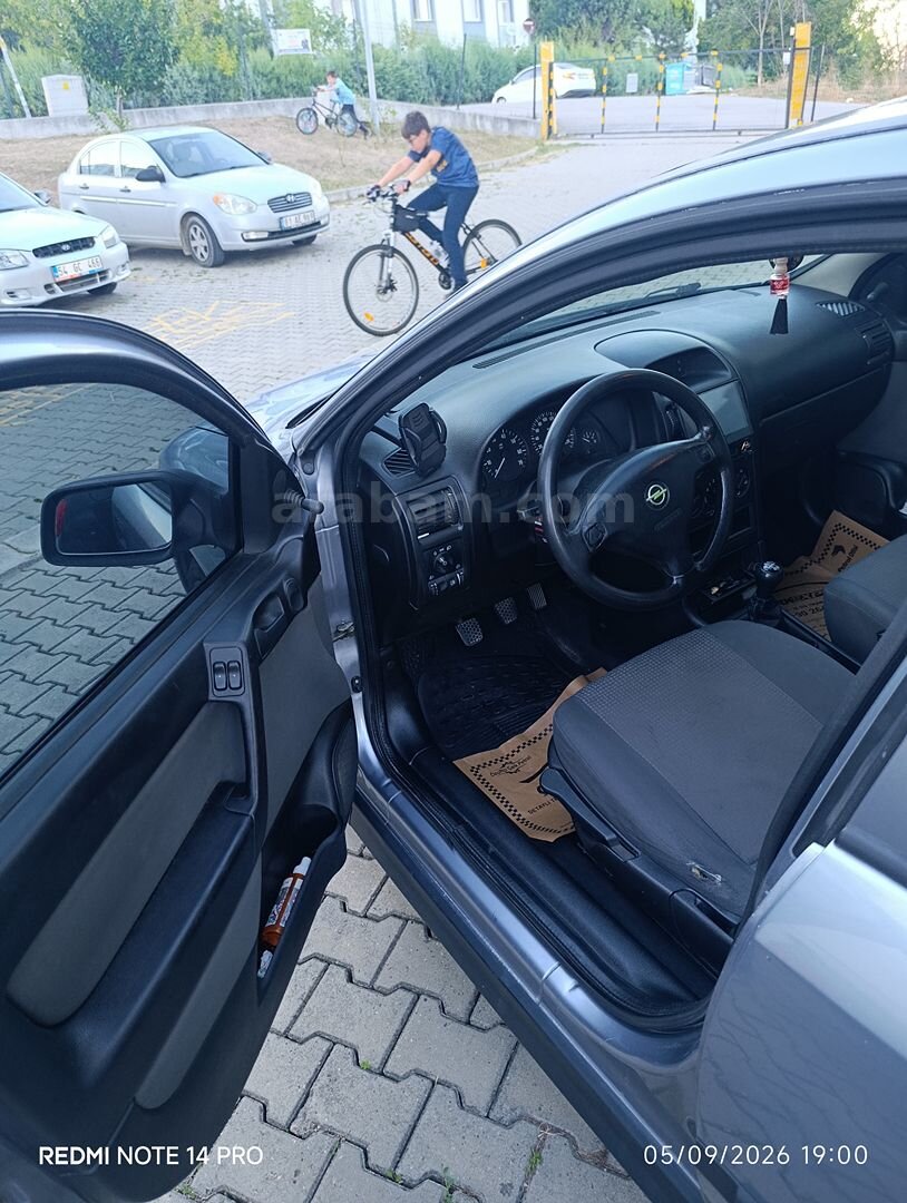 177 Binde Opel Astra 1.4 Classic 2007 Manuel 7