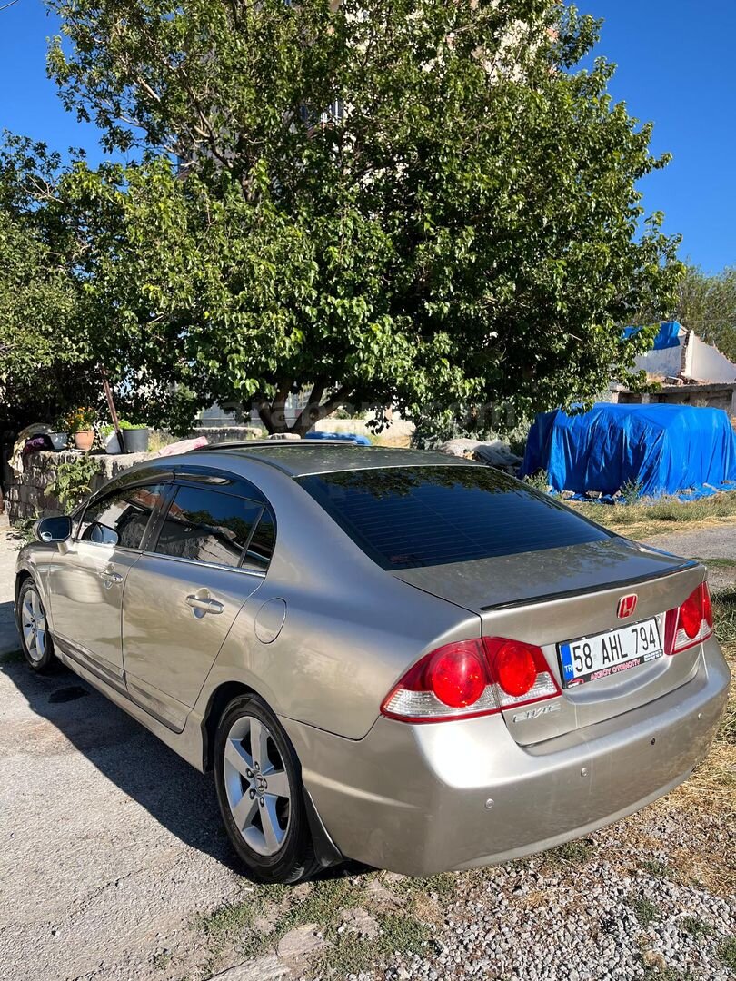 Sahibinden Honda Civic 1.6i VTEC Elegance 2007 Model 4