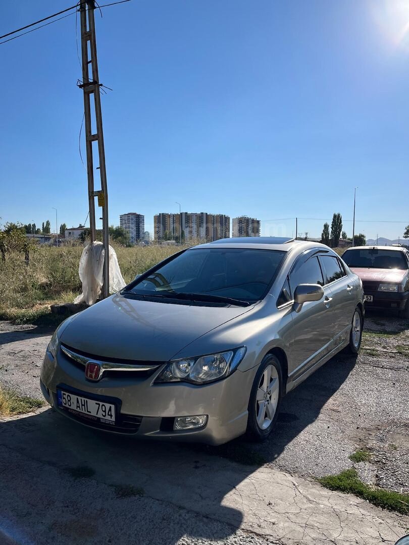 Sahibinden Honda Civic 1.6i VTEC Elegance 2007 Model 1