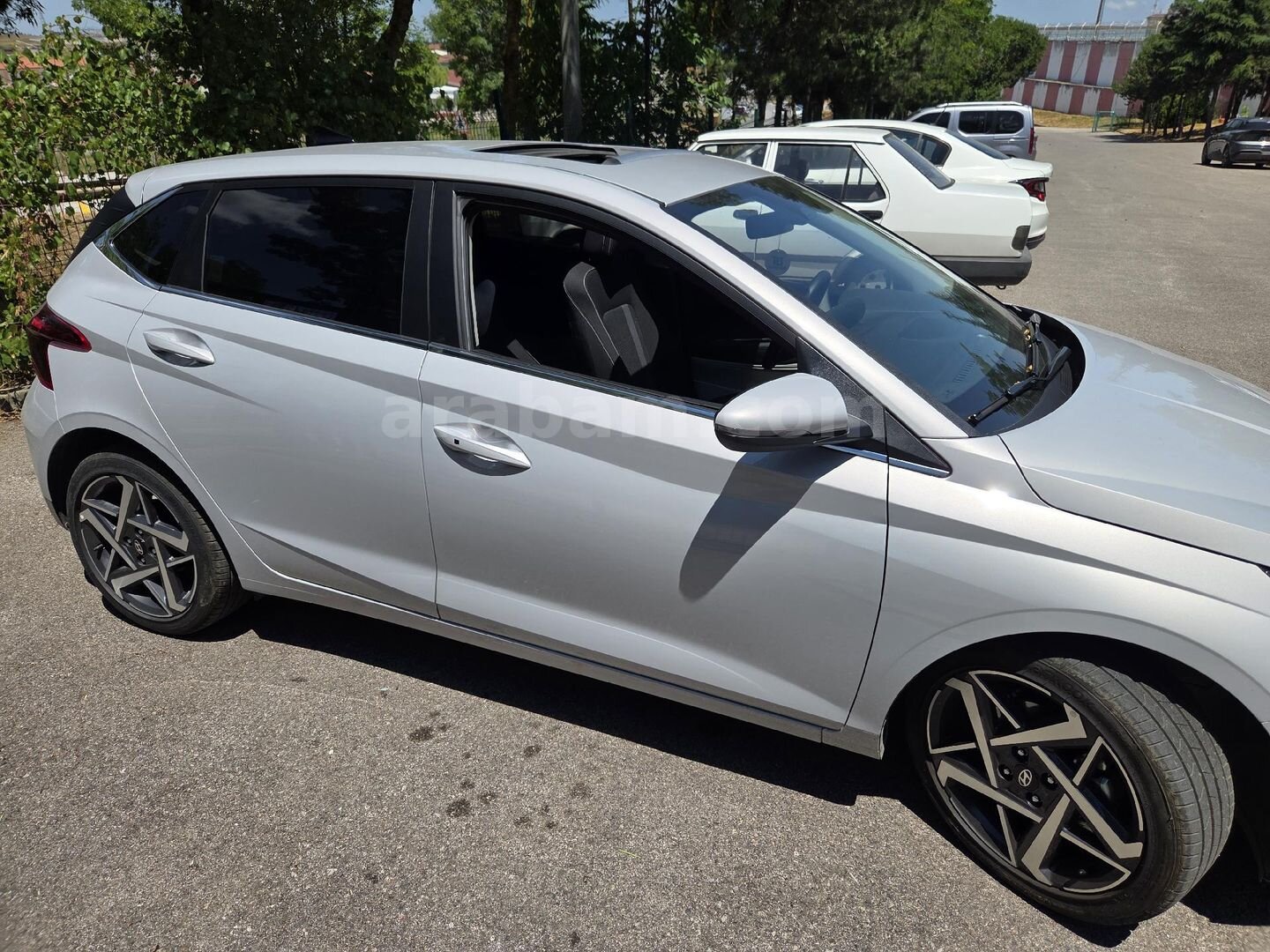 Sahibinden Hyundai i20 1.0 T-GDI Elite 2026 Model Kocaeli 7.500 km Gri (titanyum) 2