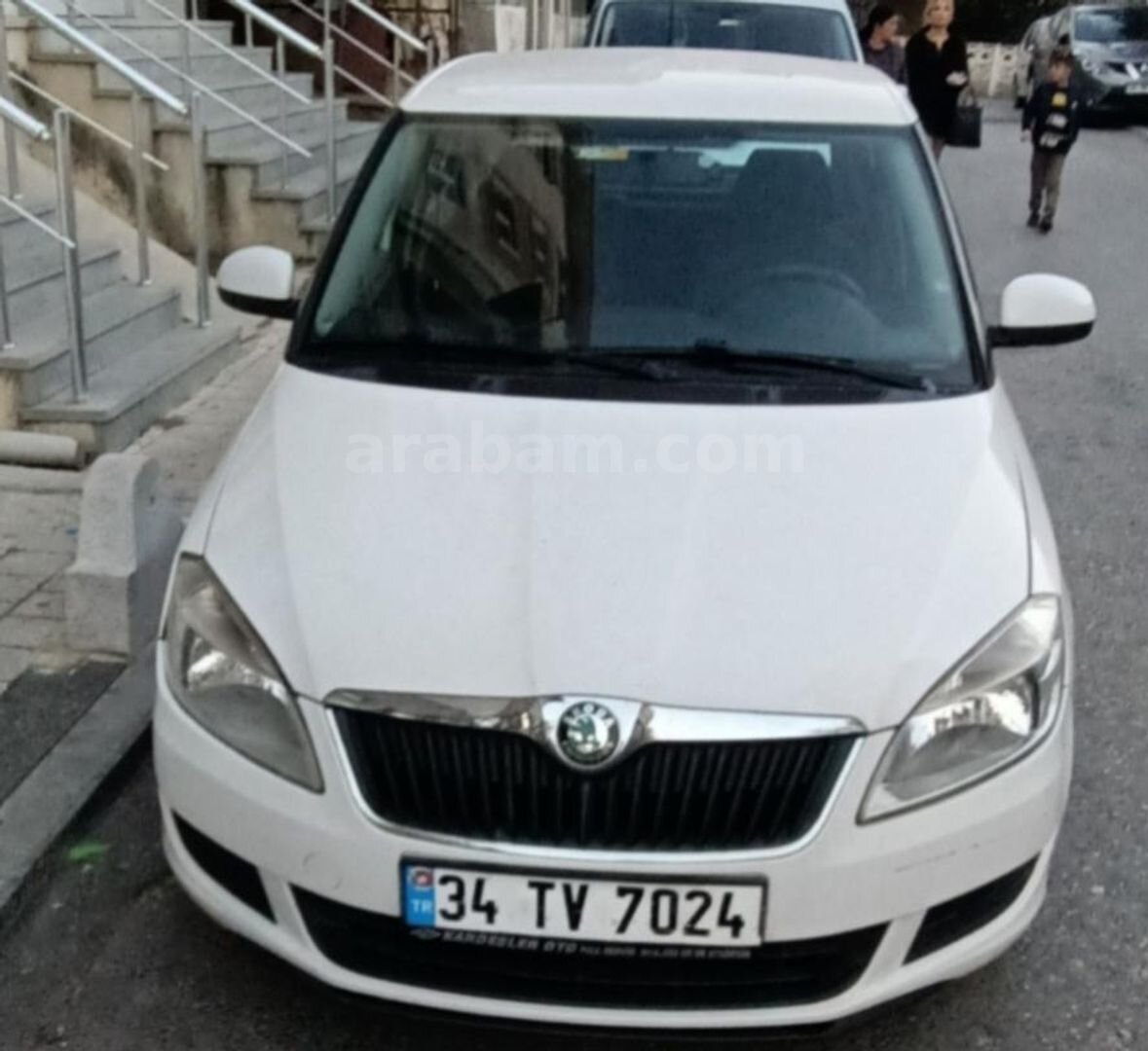 Sahibinden Skoda Fabia 1.4 Ambiente 2011 Model İstanbul 112.000 km Beyaz 1